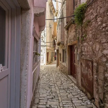 Bianco&rosa * Rovinj