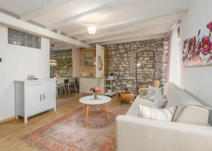 Apartamento Bianco&rosa *