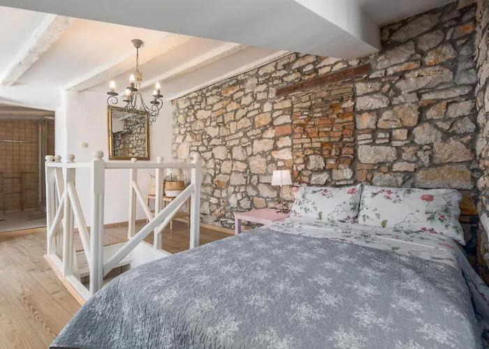 Bianco&rosa Ρόβινι