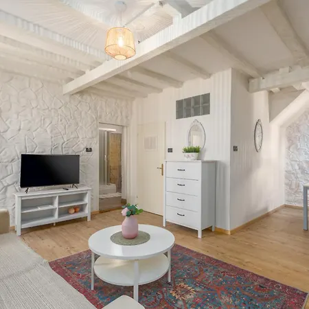 Apartment Bianco&rosa Rovinj